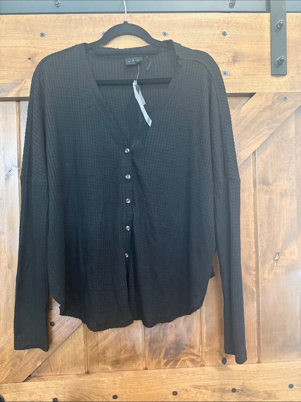 MWT Urban Outfitters Black Waffle Knit Button-Front Shirt Size Small